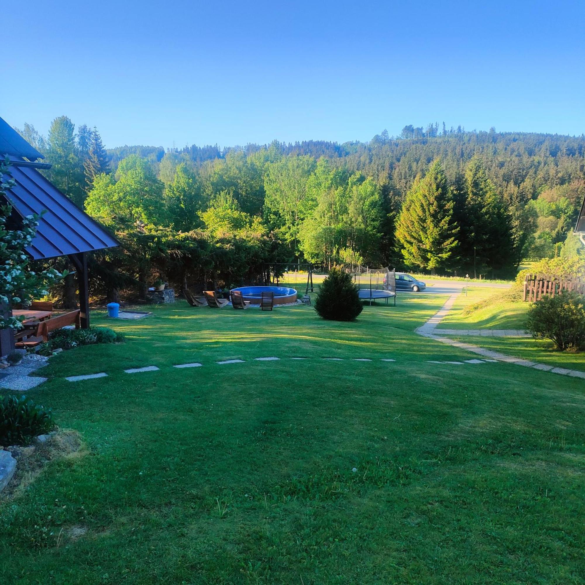 U Tomicku Hotel Paseky nad Jizerou Buitenkant foto